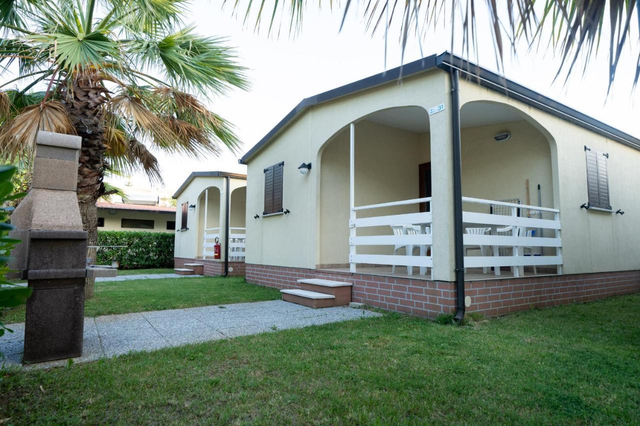 Village Lake Placid Silvi Marina Exterior foto