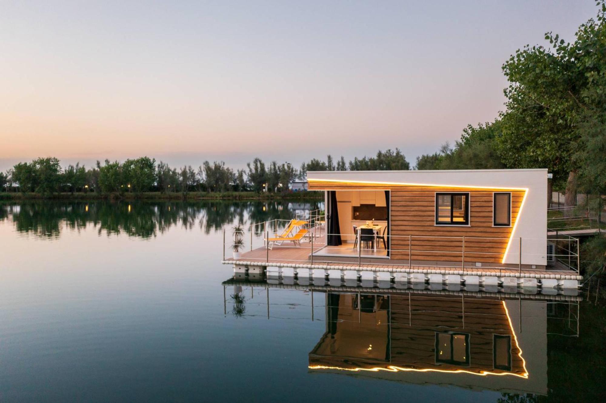 Village Lake Placid Silvi Marina Exterior foto